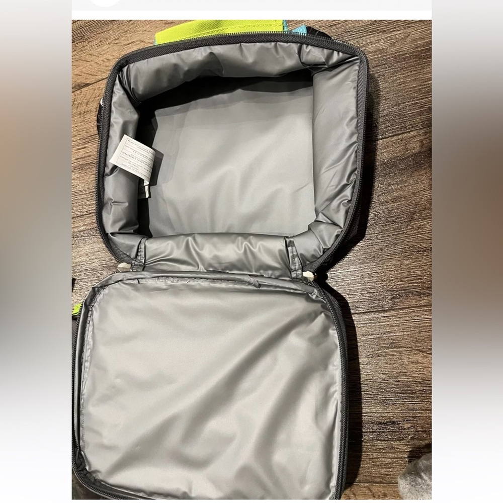 Trailmaker Dinosaur Backpack and Lunch Box Set/Fridge Pak, NEW - Picture 4 of 12